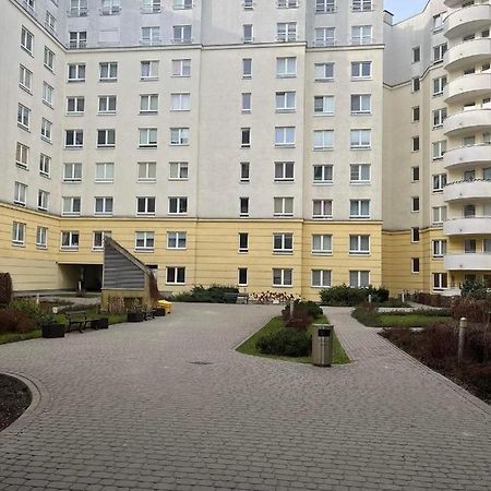 Klimatyzacja - Przy Centrum Onkologii Klinice Novum Dla Pary Badz 4 Osob Warschau Exterior foto